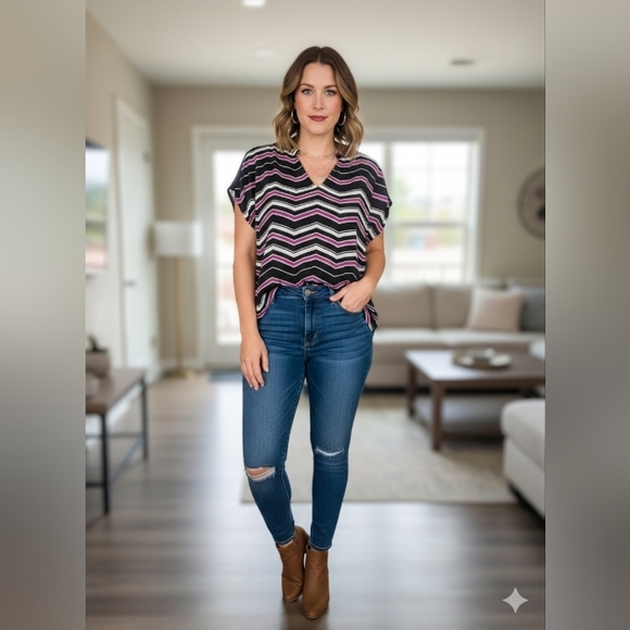 Nue Options Tops - Nue Options PXL Chevron Mixed Media Vneck Blouse Black,Pink,White